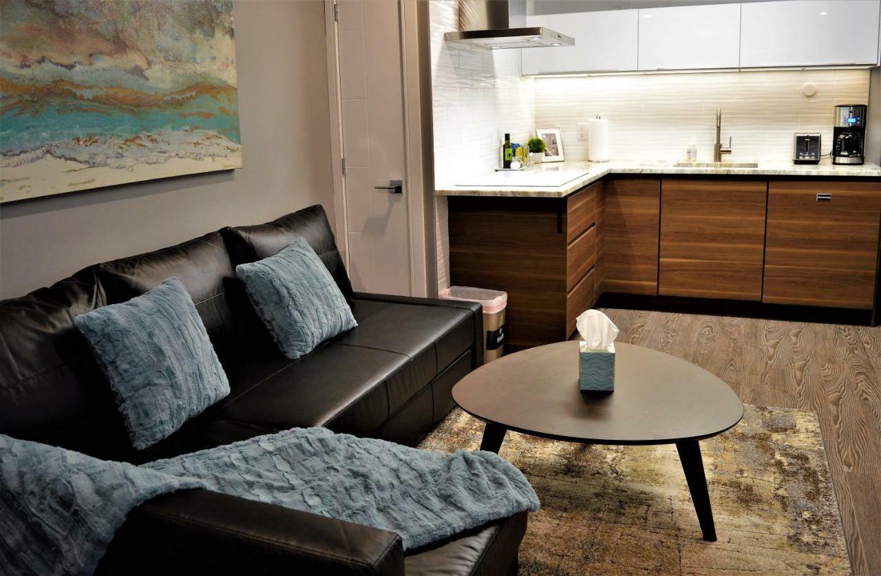 Simply Luxury Stays Ottawa Exterior photo